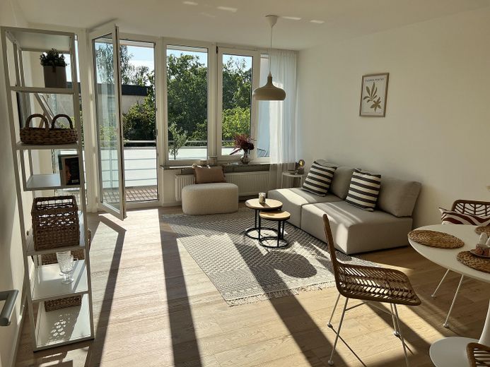 Lichtdurchflutetes Wohnen