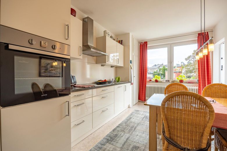 Modernisierte 2-Zimmer-Wohnung im Frankenberger Viertel – Küche