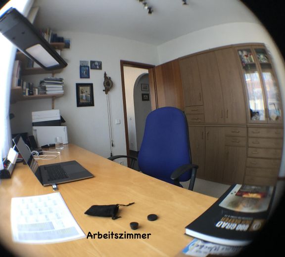 Twee-gezinswoning in een rustige woonomgeving – Arbeitszimmer OG