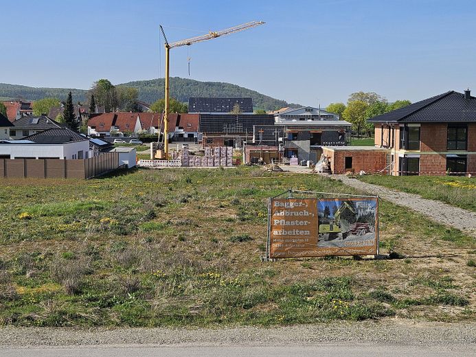 Baugrundstücke im Neubaugebiet Offenbergblick! Keine Provision! Kein Bauzwang! – Blick zum Westberg