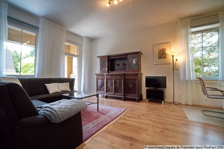Espléndido piso en edificio antiguo en villa de artistas, con logia, entrada independiente e Internet – e7f2574c737c9ee9380268351e6bb19acf3c316f.jpg