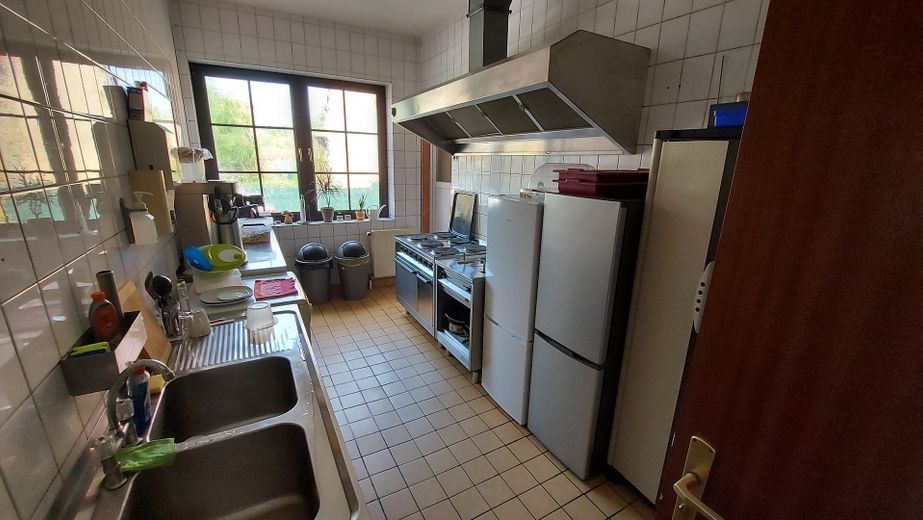 Hotel garni - Kauf oder Pacht ? Ihre Zukunft in der Hotellerie / evt. Altenpflege – Küche