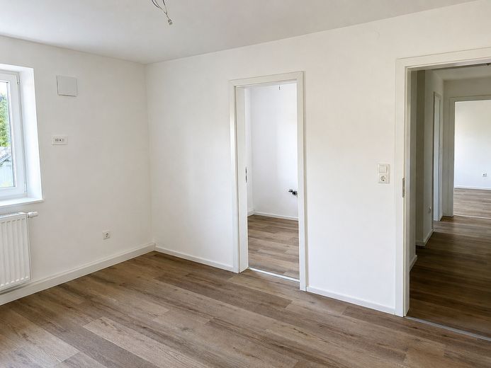 Wohnraum mit Blick zur Küche