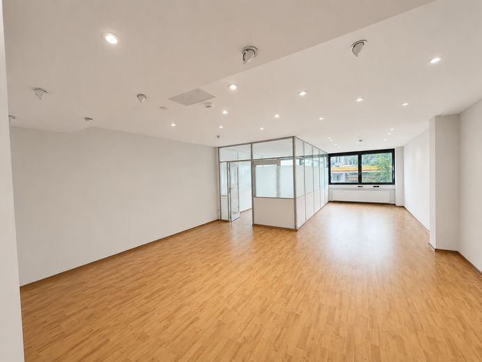 Spazio ufficio, posizione centrale – Foto 2