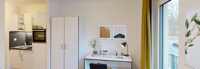 ** Modernes, vollmöbliertes 1-Zimmer-Apartment mit EINBAUKÜCHE und gemeinschaftlicher DACHTERRASSE ** – Ansicht I: Wohn- und Schlafbe…