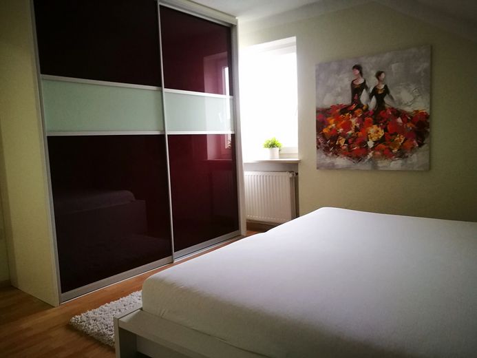 Accogliente appartamento di 3 locali a Tegernheim, cucina inclusa – Schlafzimmer
