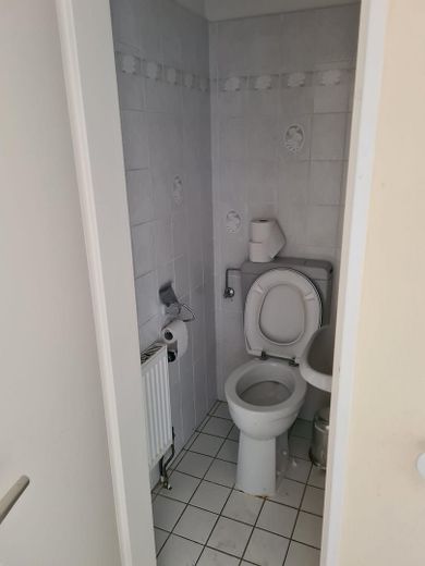 sunny apartment with a wide view – Gäste WC
