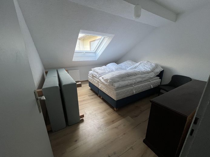 Habitación individual en piso compartido grande en Brackwede, posiblemente parcialmente amueblada – Foto 6