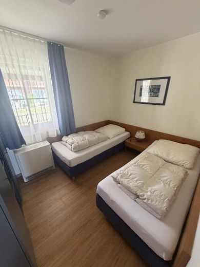 Eşsiz fırsat | 6 tatil dairesi | 1. sıra | Deniz manzarası – Schlafzimmer