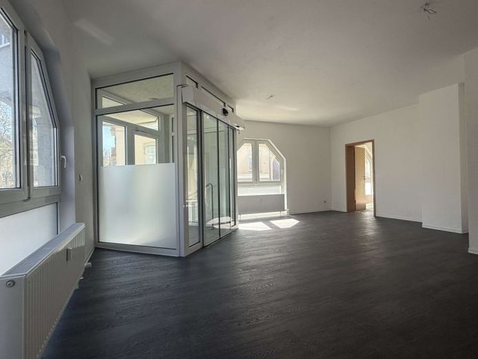 spacious office - shop - practice - law office – Foto 1