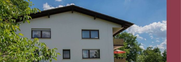 Architektenhaus mit Einliegerwohnung in traumhafter Lage mit grandioser Aussicht.
