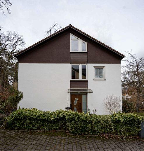 Seitenansicht Eingangsbereich