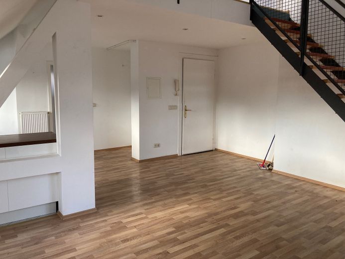 Loftfeeling auf 2 Ebenen, außergewöhliche & lichtdurchflutete Galeriewohnung – Foto 20