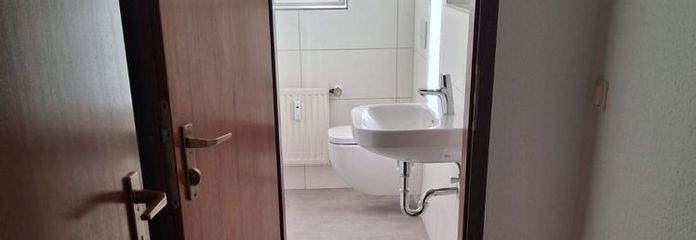 Neu sanierte 3,5-R-Wohnung In MD.Stadtfeld Ost 104 im EG. mit BLK. zu vermieten