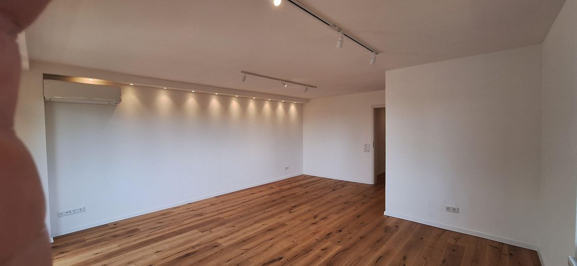 4ZKB Kernsaniert | Klima | Handschuhsheim mit Süd-West-Blick – Großes Wohnzimmer