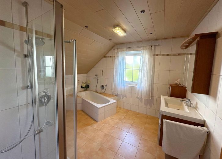 Badezimmer OG