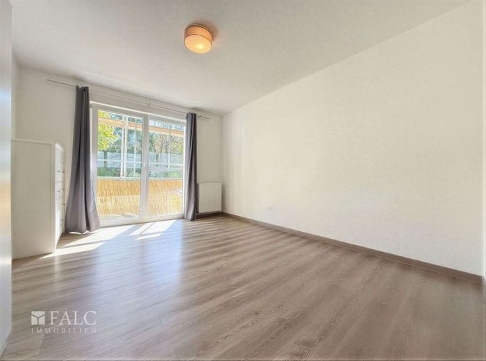 RESERVIERT*Bezugsfreie Erdgeschosswohnung in zentrumsnaher Lage mit 2 Balkonen und Außenstellplatz* – Schlafzimmer
