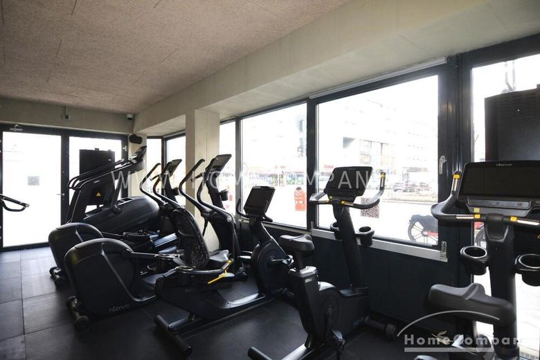 Schöne 3 Zi Wohnung Nähe Savignyplatz, mit Parkplatz und Fitnesstudio – 5843edd707608c7f7760ba96699377fc35587f32.jpg