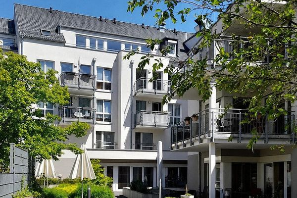 2 appartamenti per anziani in un edificio di prestigio, affittati a lungo termine, il vostro investimento con futuro - prezzo trattabile