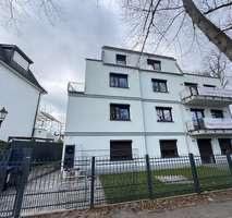 Traumhaftes Penthouse mit großer Dachterrasse & Dämeritzsee-Blick – Foto 3