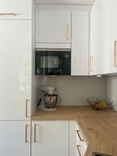Attraktive und moderne 4-Zimmer Wohnung in begehrter Wohnlage – Photo 4