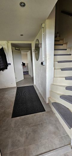 Modernized detached house with large garden – Foto 15
