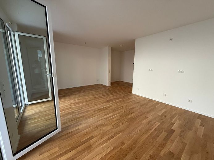Luxuriöse Erdgeschosswohnung mit Garten in Neufahrn bei Freising – Photo 1