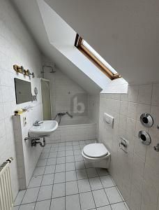 WOHNJUWEL TRIFFT BESTLAGE- SELTENE GELEGENHEIT – 1787317722_09558a.jpg