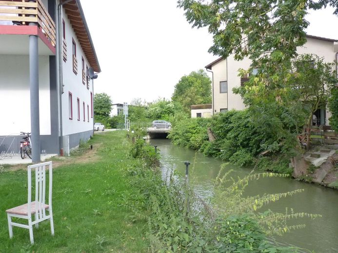 Budynek wielorodzinny/WG/pensjonat w sercu Dingolfing, zakwaterowanie dla pracowników montażowych – Zdjęcie 2