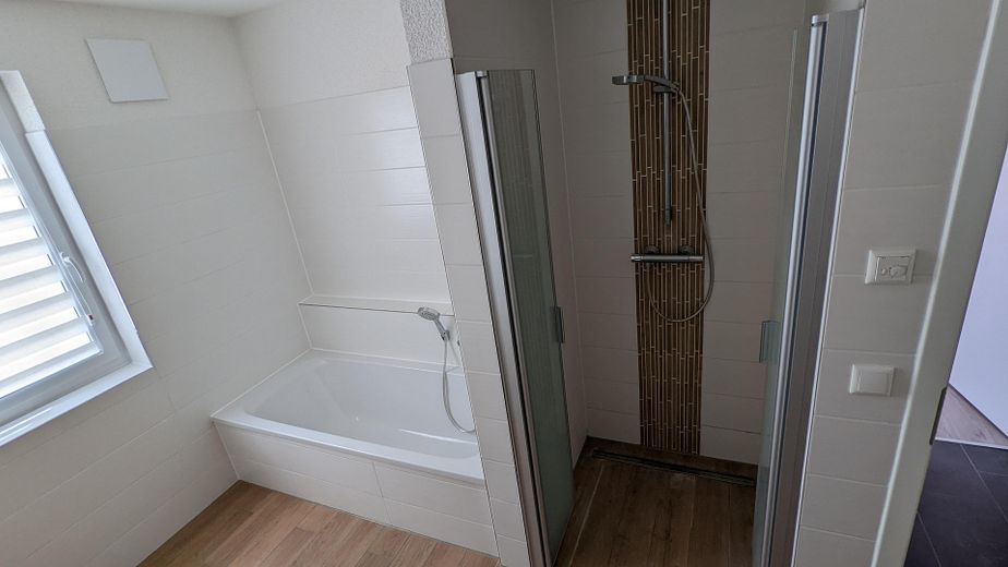 Abitare e stare bene per tutta la famiglia - Casa bifamiliare a Delitzsch – Badezimmer OG