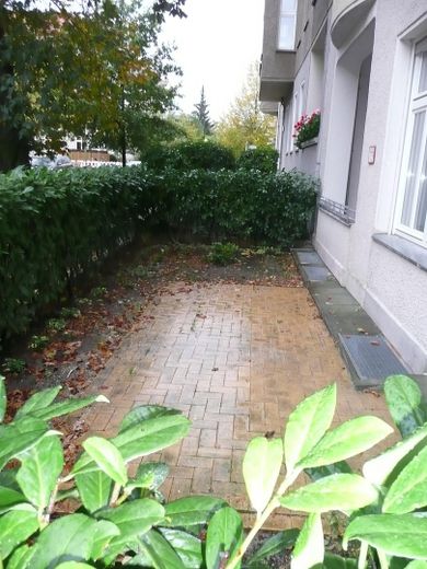 Sfeervol 2-kamerappartement in een oud gebouw met privétuin & terras in Berlijn-Pankow – Garten mit Terrasse
