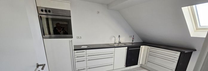 ZENTRUM ALSDORF,SEHR SCHÖNE ca. 63 m2 DACHGESCHOSS WOHNUNG ZU VERMIETEN