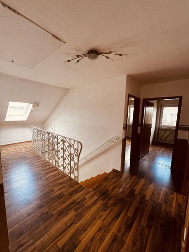 Treppe/Flur OG