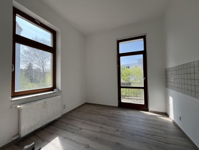 Erstbezug nach Sanierung - Großzügige 3-Raumwohnung in Zwickau-Nord im 1. OG – Küche
