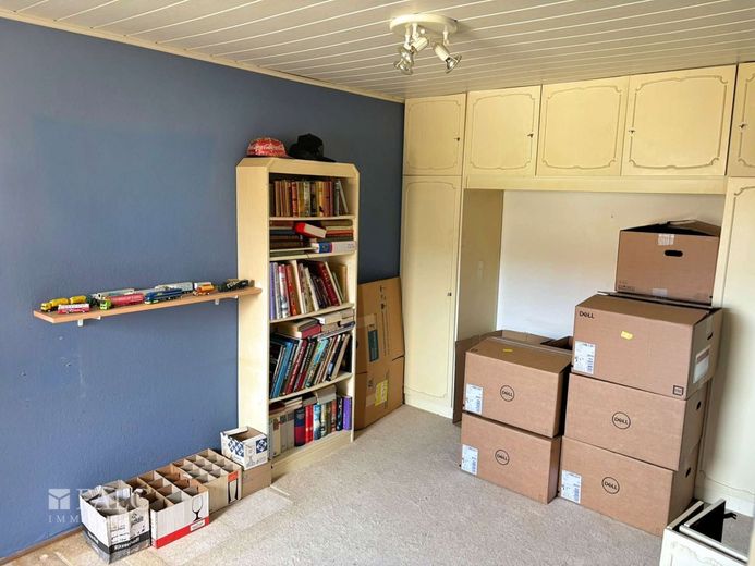 ***Bungalow mit Garten und viel Gestaltungspotential in ruhiger Lage*** – Kinderzimmer EG