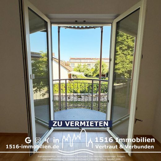 Helle 2-Zimmer-Wohnung mit zwei Balkonen und Tiefgaragenstellplatz in Eichstätt – Schlafen - Balkon