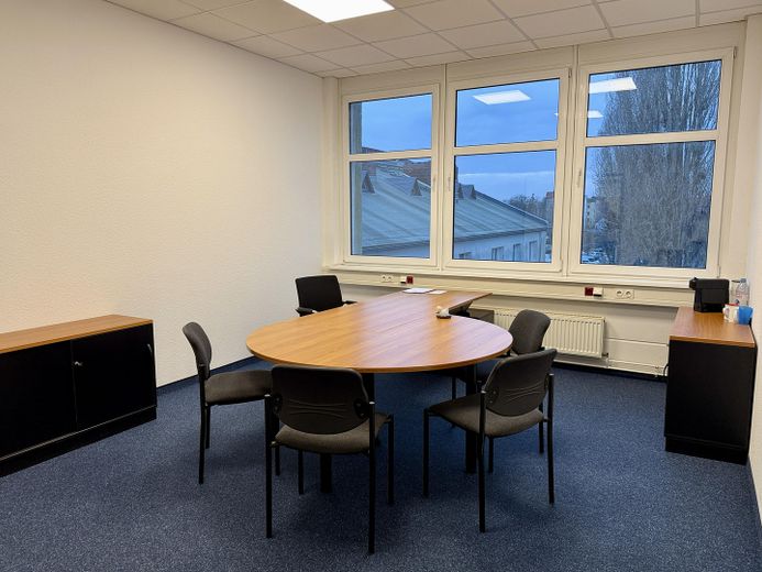 Attraktive Einzelbüros "all inclusive" in zentraler Lage von Spandau – Einzelbüro, möbliert 