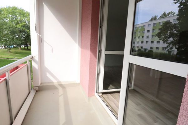 3-Raumwohnung mit Dusche und Balkon in Kappel