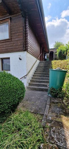 Schönes Freistehendes Haus in Bad Sachsa-Steina – Treppe zum UG