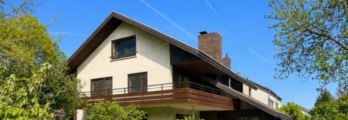 Repräsentatives Wohnhaus mit idyllischem Garten und separater Wohneinheit