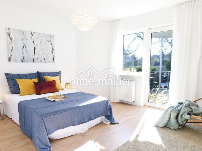 Hochwertig sanierte 4-Zimmer-Wohnung mit Terrasse – Provisionsfrei in Frankfurt-Nieder-Erlenbach – Foto 1