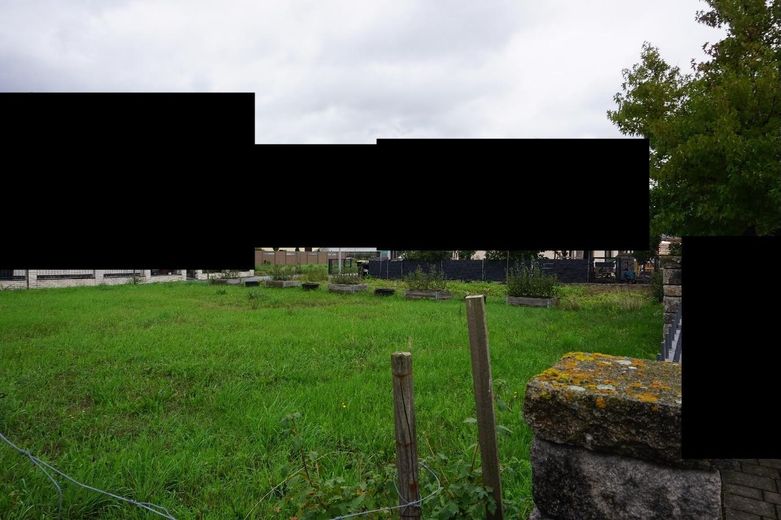 Prime location in the Nuremberg / Fürth / Erlangen metropolitan triangle: Building plot of approx. 550 m² for 2 semi-detached houses or a detached single-family home – Ansicht von Süden aus