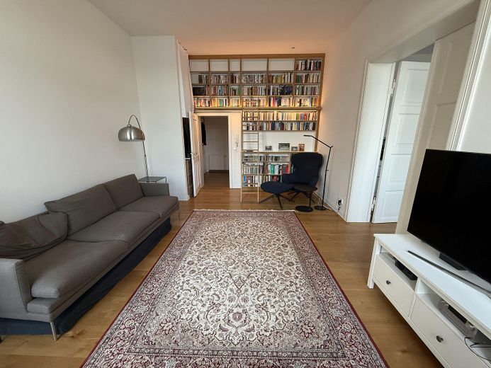 Licht, Wasser, Altbau – Traumwohnung in Schwerins Bestlage am Pfaffenteich – Foto 8