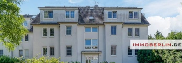 IMMOBERLIN.DE - Sehr sympathische Wohnung mit Südterrasse & Balkon in ländlicher Lage