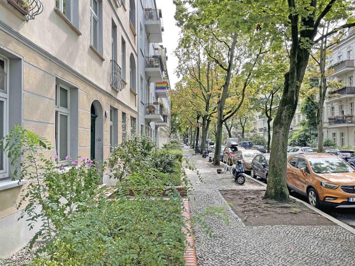 Un chez-soi au charme de l’ancien – rénové avec style dans le quartier de Flora – Straßenansicht