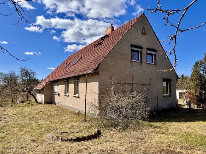 HORN IMMOBILIEN ++ RESERVIERT++ Einfamilienhaus mit großem Grundstück dicht bei Pasewalk – Hauseinsicht