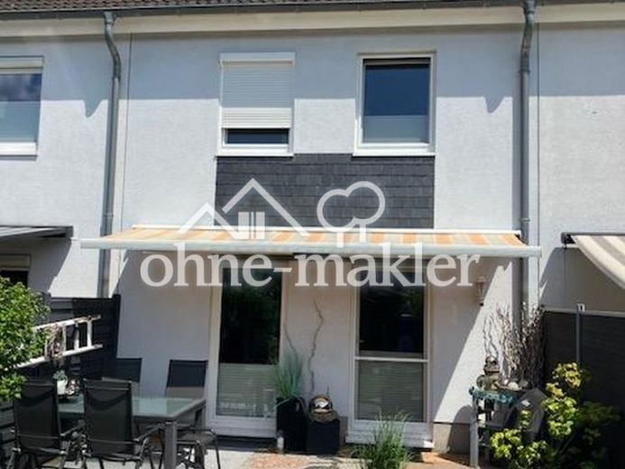 Raumwunder RMH, Fernwärme, Fußbodenheizung, Kamin, Vollkeller, ausgebautes DG, Doppelcarport – Foto 1