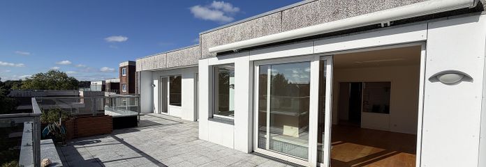 Penthousewohnung mit großer Dachterrasse und Fördenähe von Privat – Titelbild