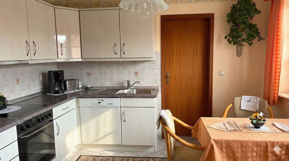 Gepflegter Bungalow – Mit großer Ausbaureserve! – Foto 3