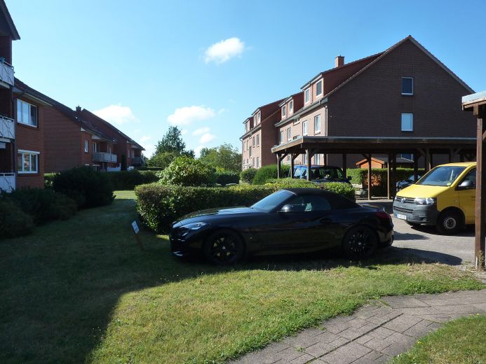 Piękne, jasne mieszkanie o powierzchni 70m² w Reppenstedt koło Lüneburga – Stellplatz